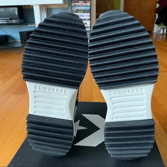 NWT Converse Run Star Hike - Picture 7 of 8